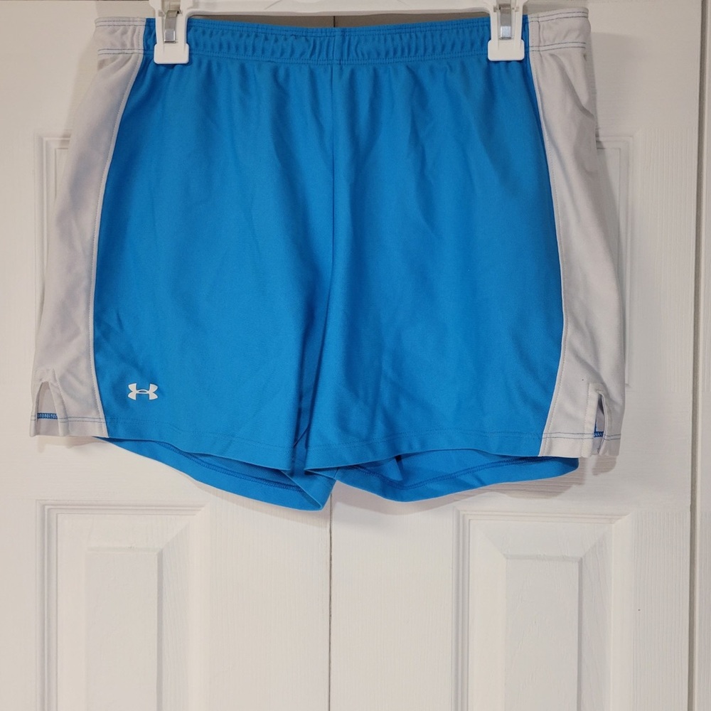 Under Armour shorts size medium